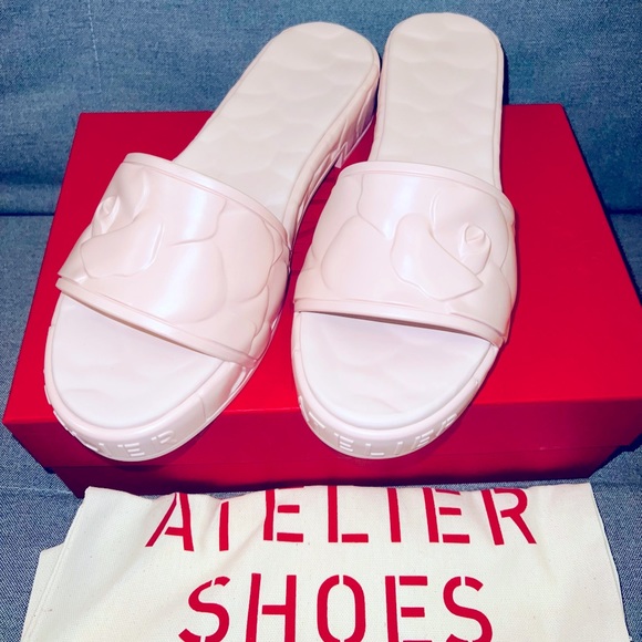 Valentino Garavani Rose Aterlier Sandal! (NWT)! - Picture 1 of 10